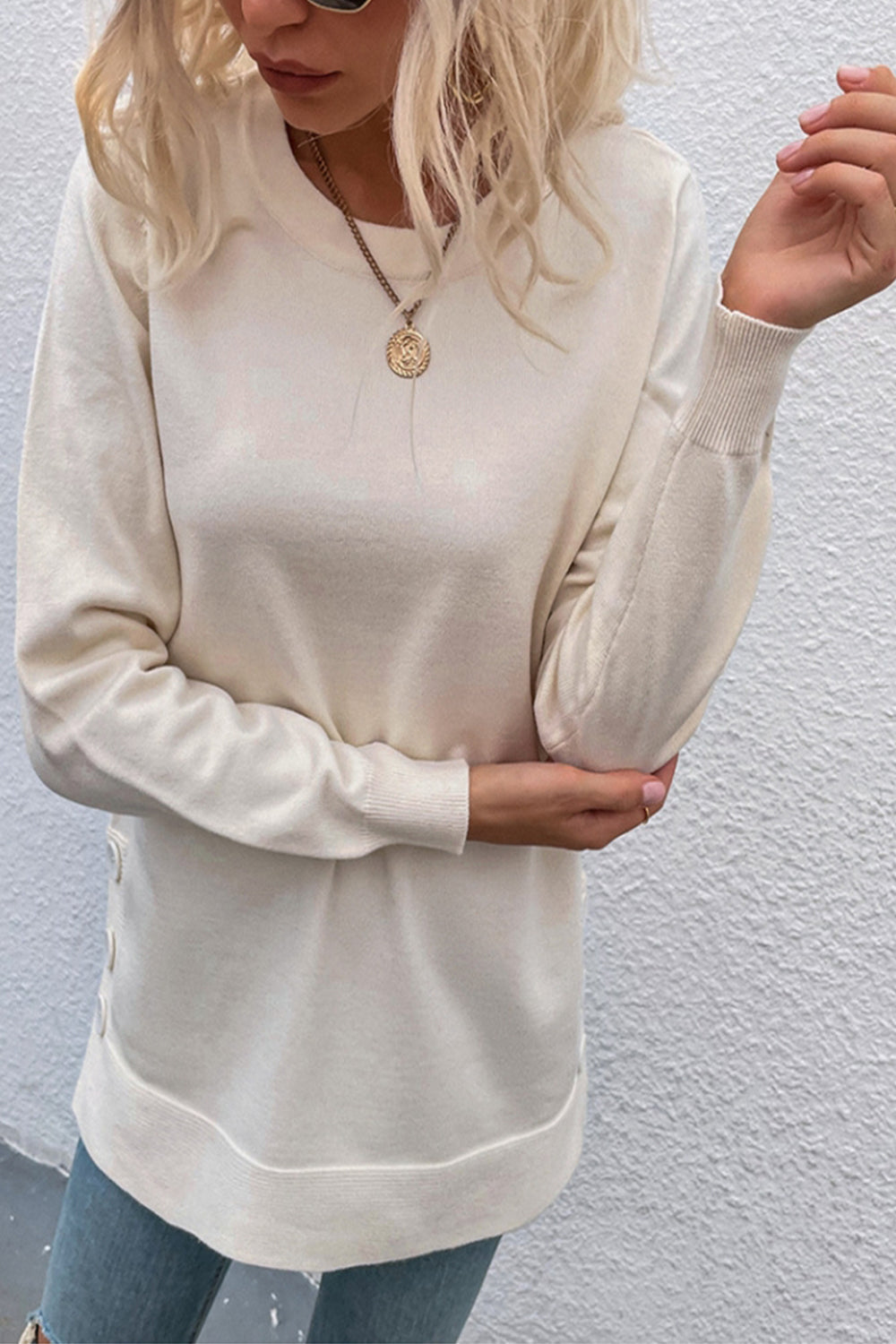 Creamtopmall Round Neck Button Solid Color Slit Knit Sweater