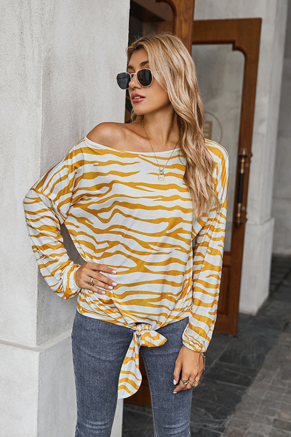 Creamtopmall Printed Crew Neck Off Shoulder T-shirt