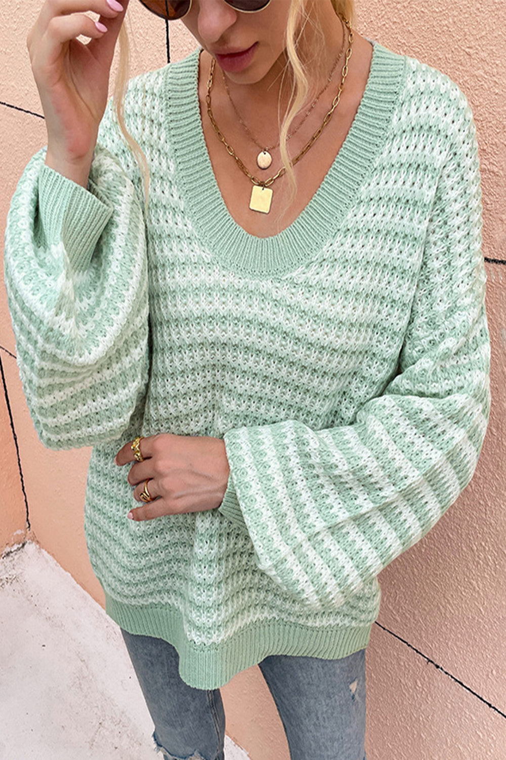 Creamtopmall V-Neck Striped Sweater