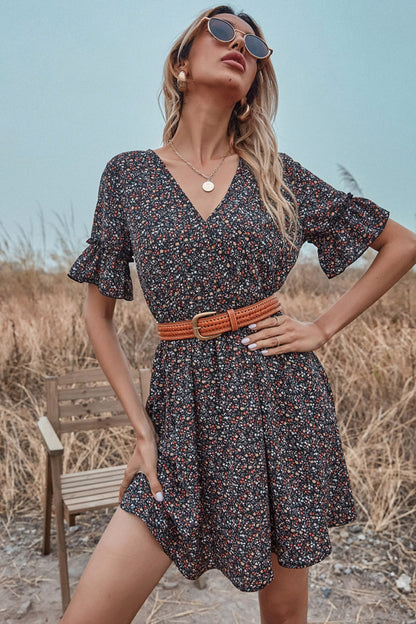 Creamtopmall Loose V-neck Floral Dress