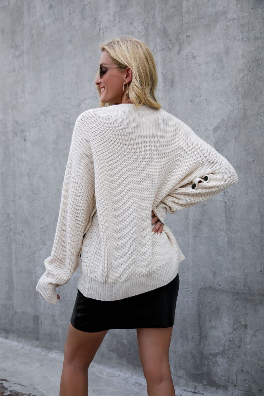 Creamtopmall Solid Color Button-Sleeved Sweater