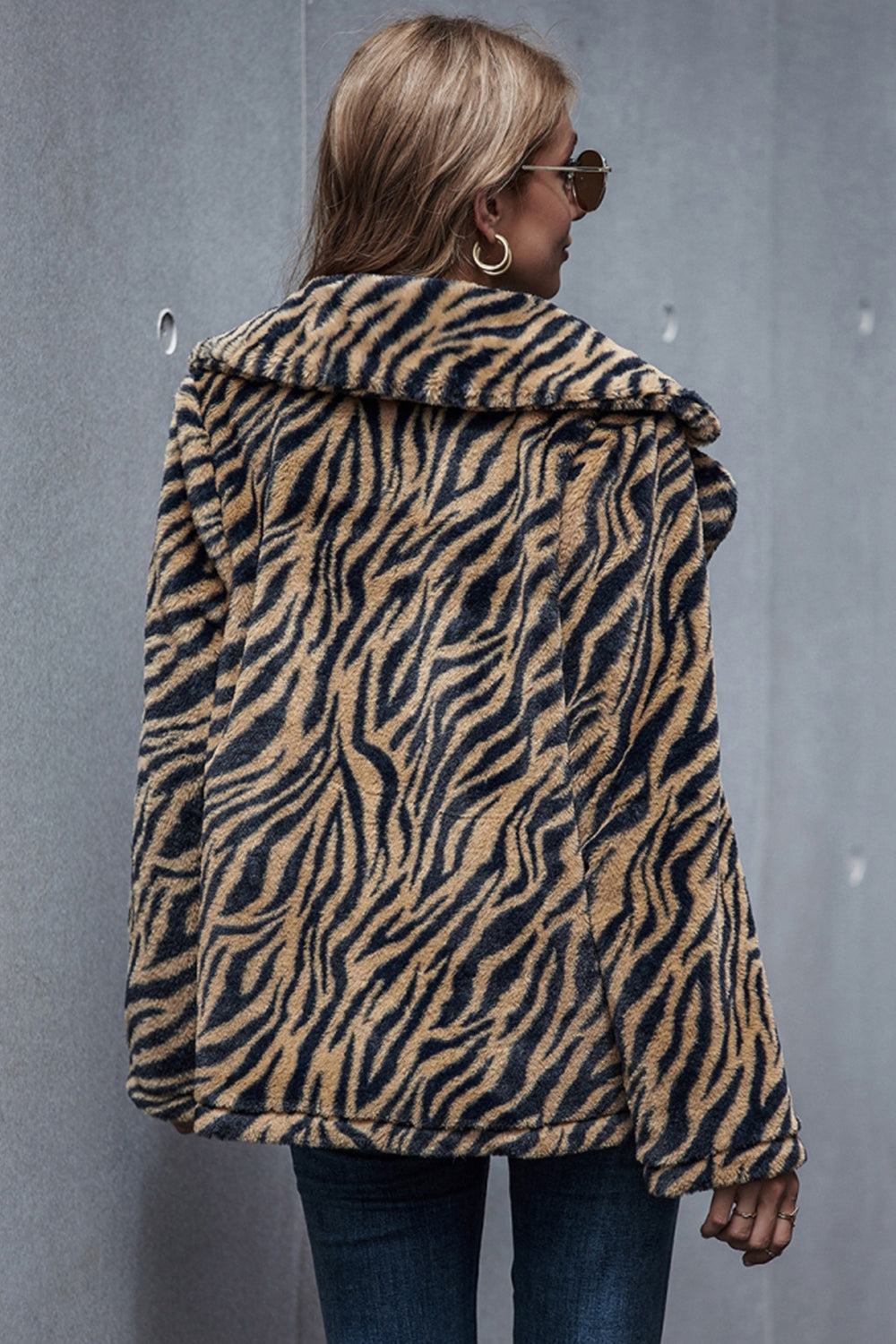 Creamtopmall Tiger Print Lapel Coat