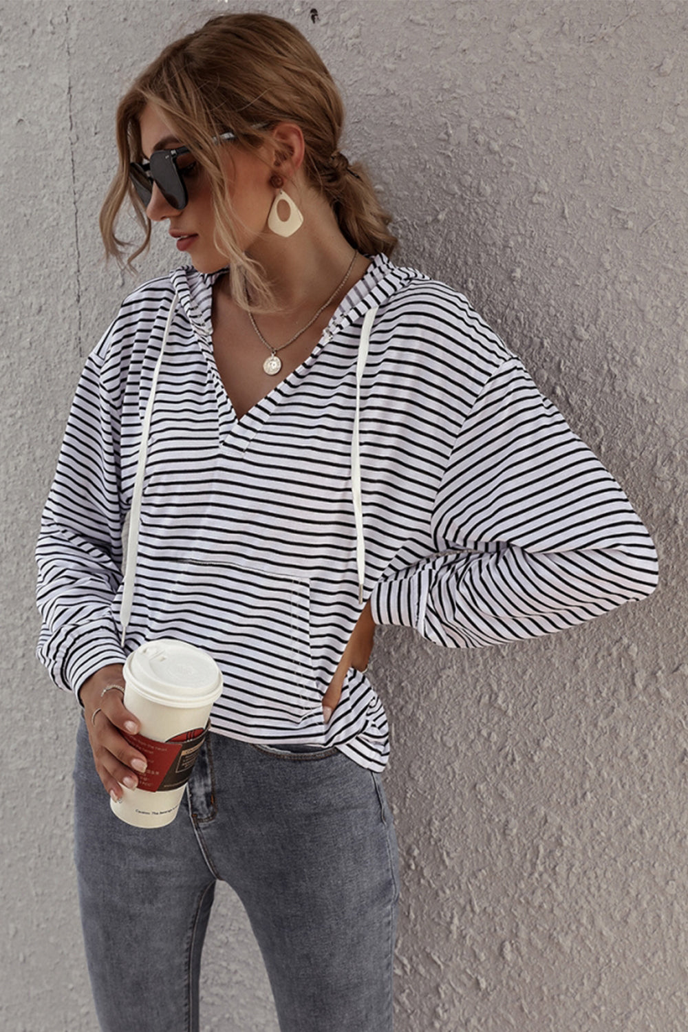 Creamtopmall Striped Hooded V-neck Sweater