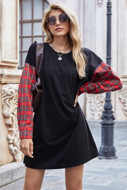 Creamtopmall Round Neck Stitching Plaid Sweater Dress