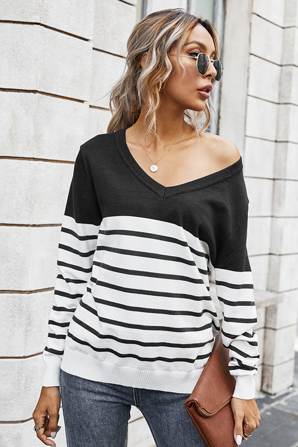 Creamtopmall V-neck Striped Pullover