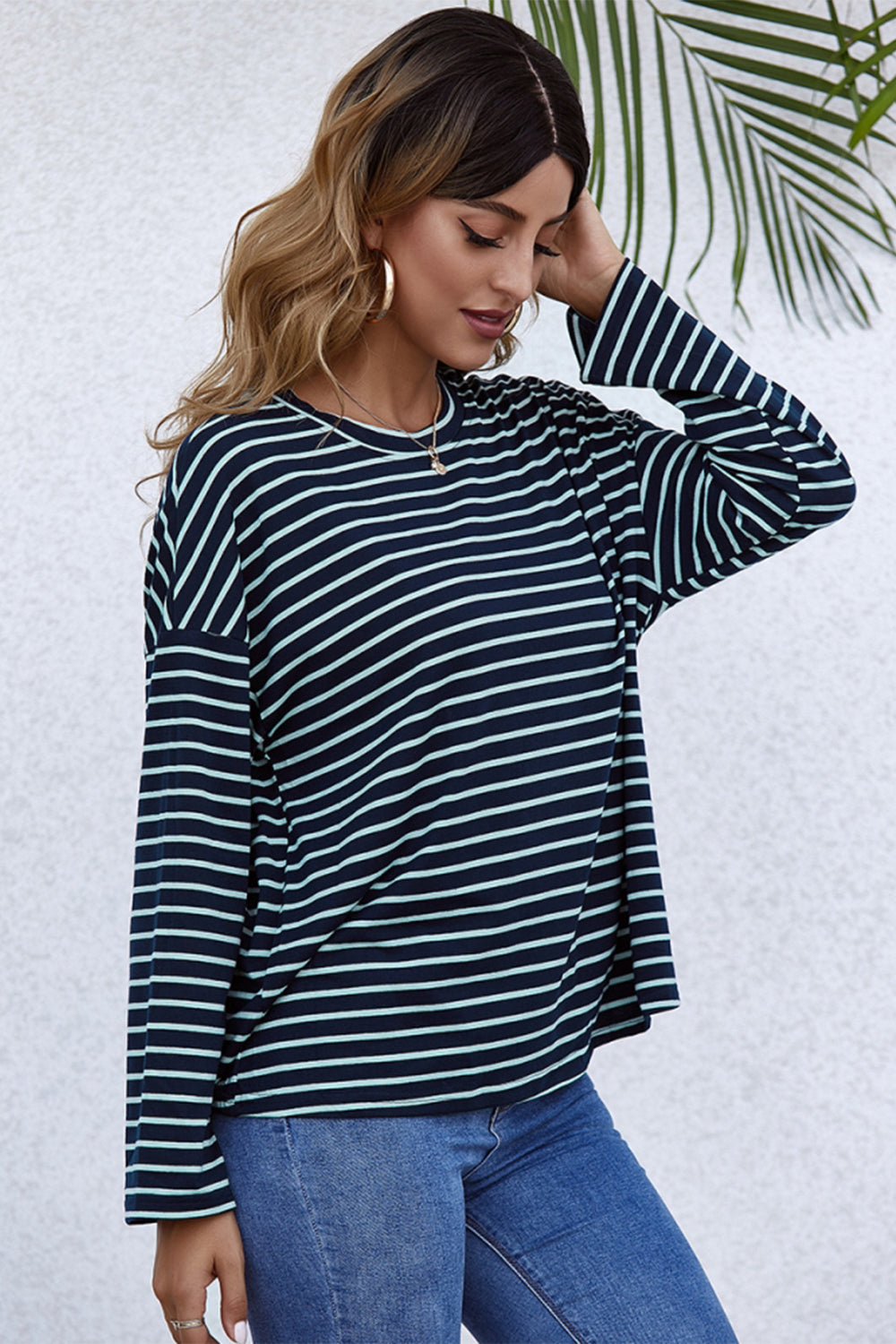 Creamtopmall Long-Sleeve Loose Round Neck Striped T-shirt