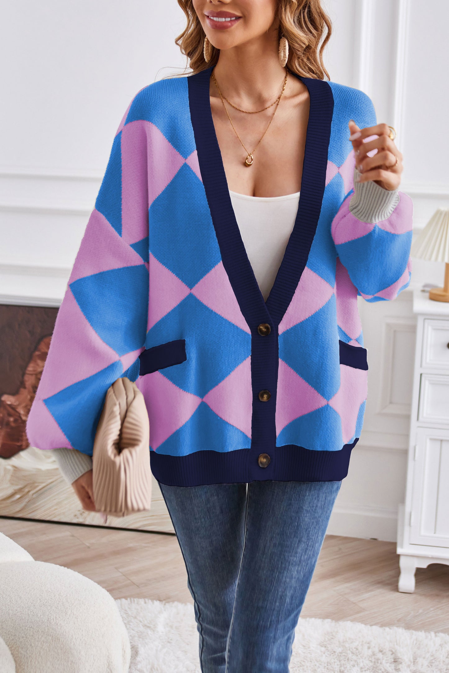 Creamtopmall V-neck geometric patchwork contrasting knitted cardigan