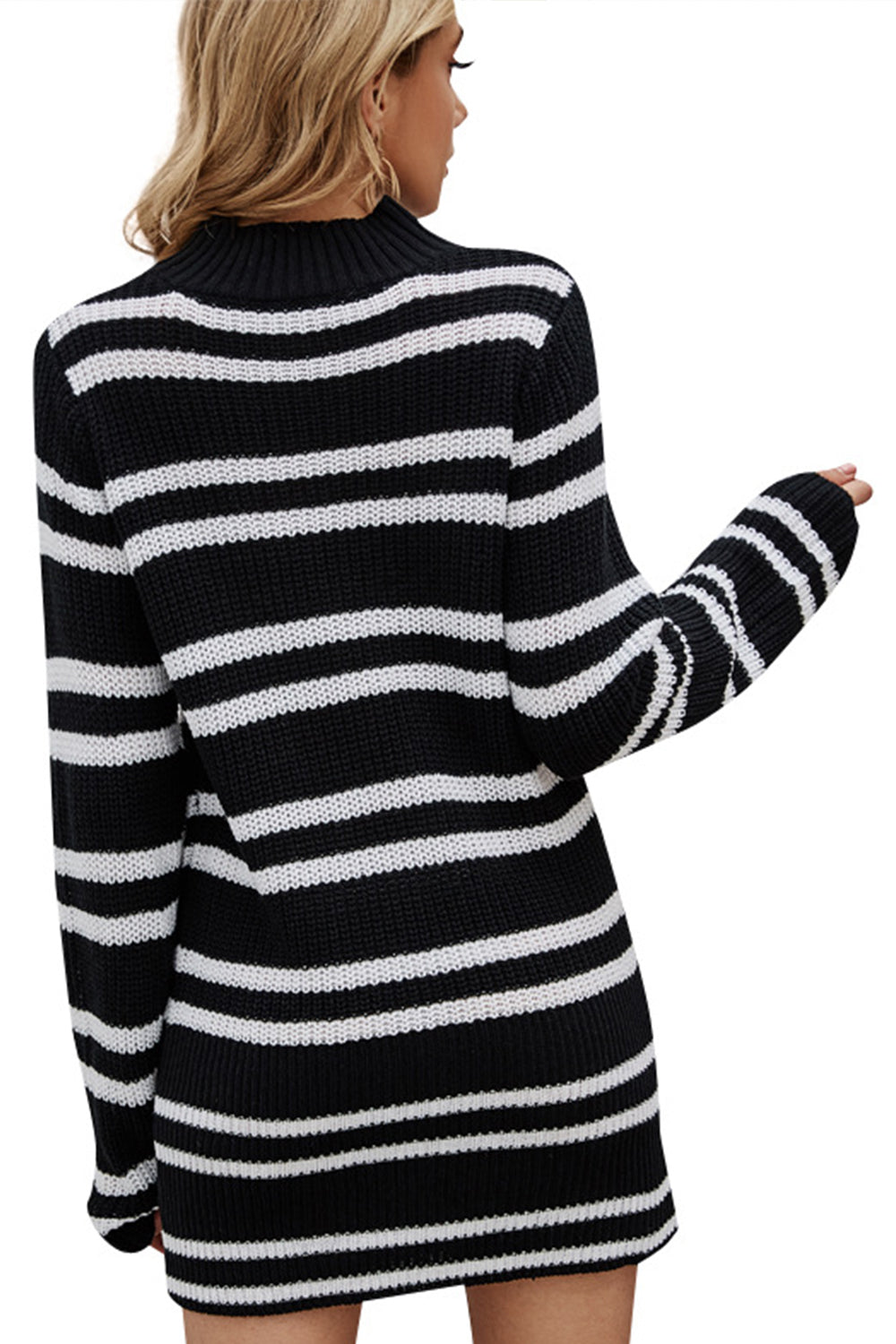 Creamtopmall Striped Contrast Hole Knitted Pullover