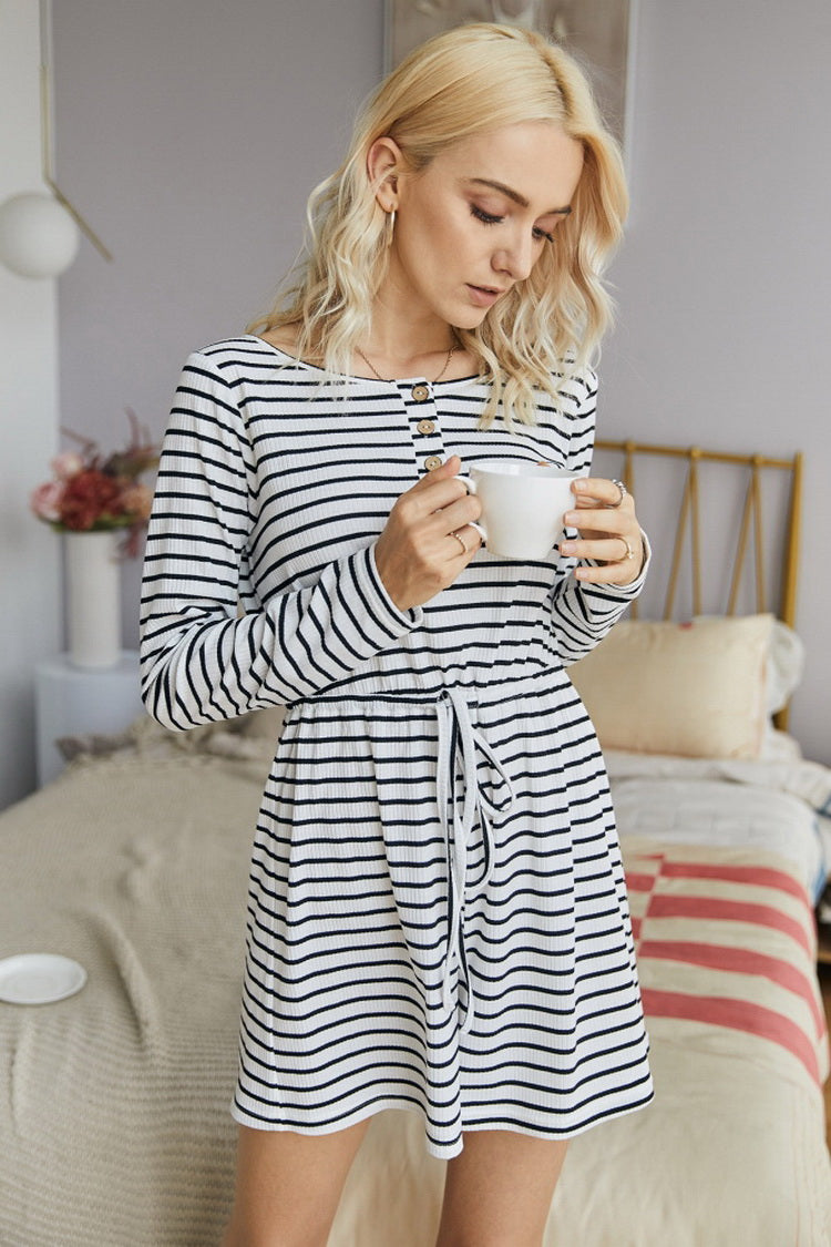 creamtopmall Striped Buttons Romper