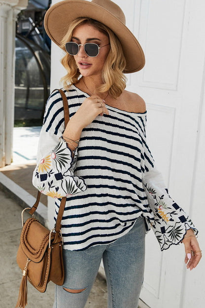 Creamtopmall Embroidered Striped T-shirt