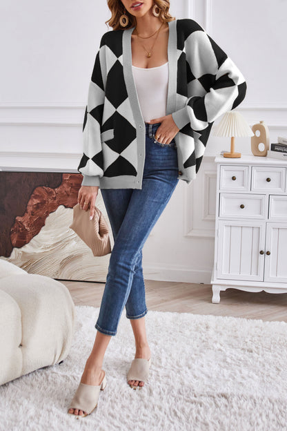 Creamtopmall V-neck geometric patchwork contrasting knitted cardigan