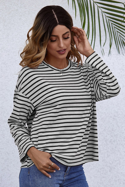 Creamtopmall Long-Sleeve Loose Round Neck Striped T-shirt