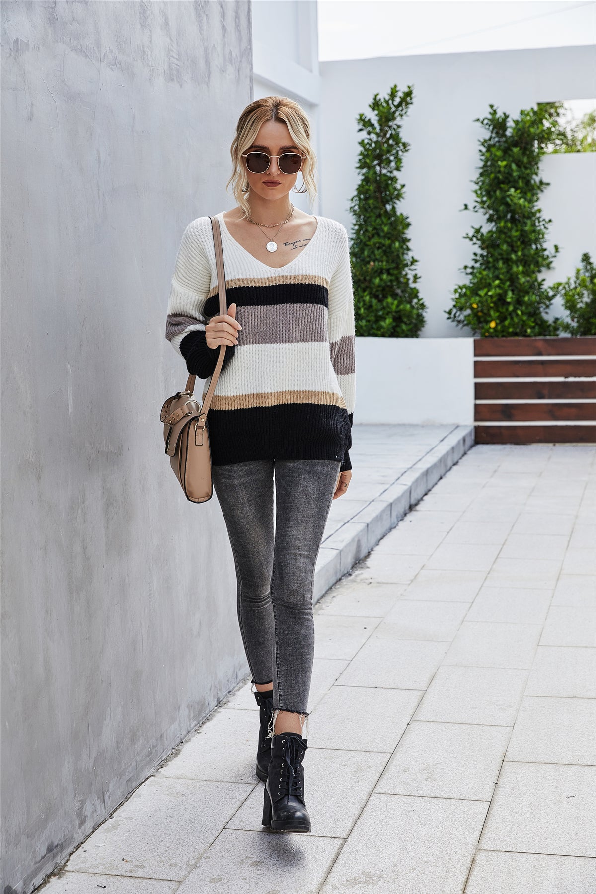 Creamtopmall Stitching V-Neck Large Size Knitted Sweater