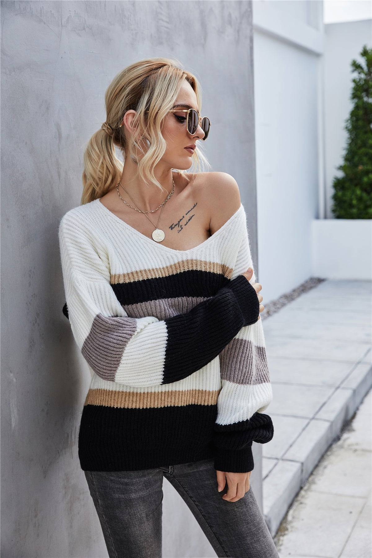 Creamtopmall Stitching V-Neck Large Size Knitted Sweater