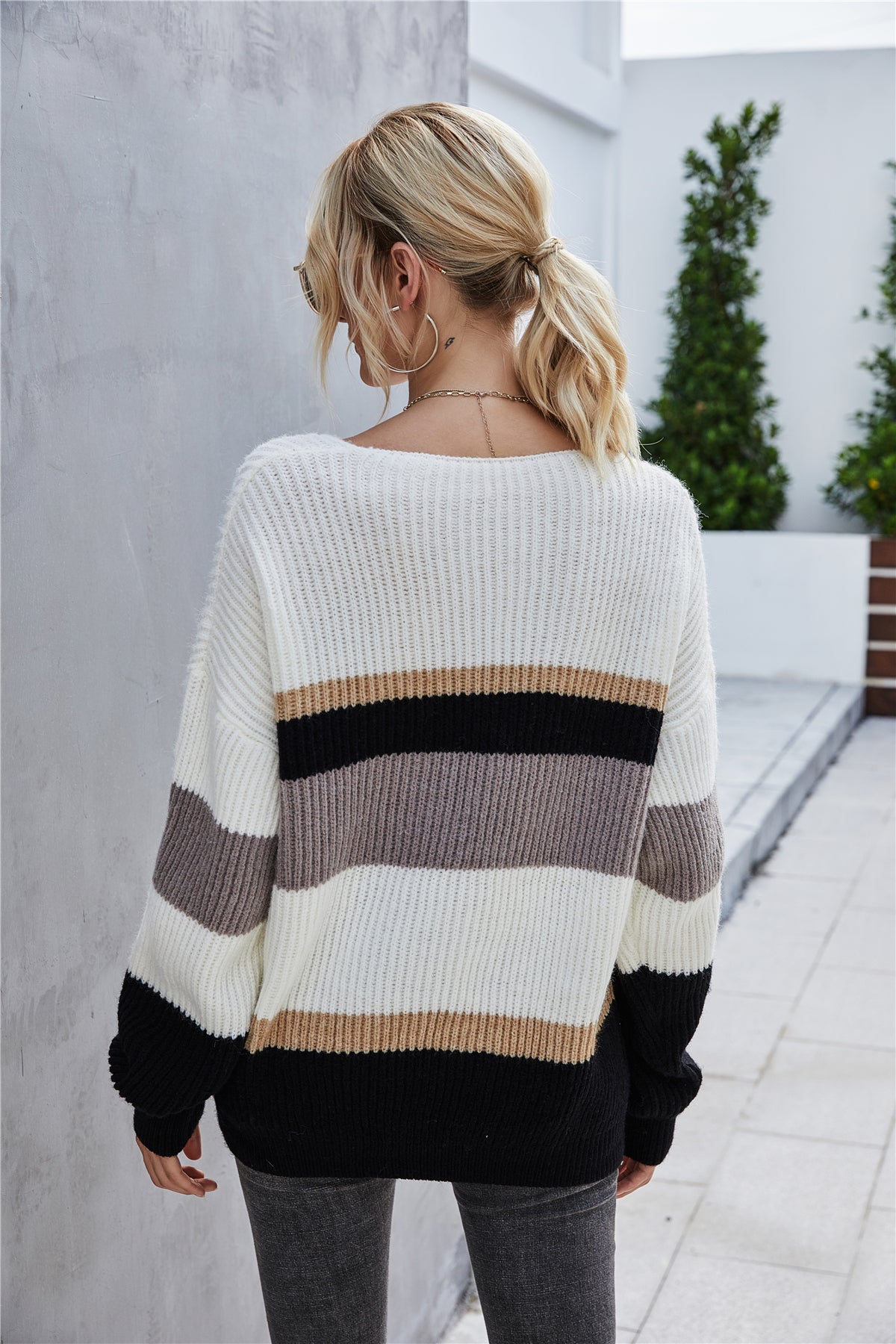 Creamtopmall Stitching V-Neck Large Size Knitted Sweater