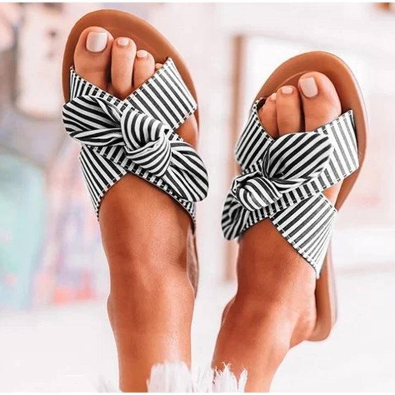 Creamtopmall Striped Butterfly-knot Flip Flops