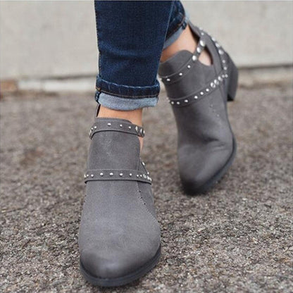 Creamtopmall Retro Rivet Punk Pumps Ankle Boots