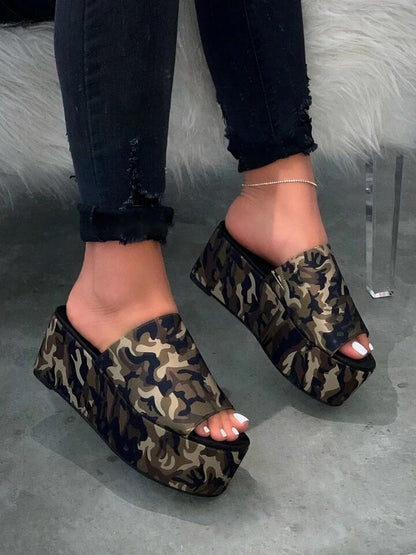 creamtopmall   High-heeled Women Flatform Slippers Summer New   Leopard Print Thick with Slides Women Large Size Shoes Woman Wedges Slipper 0823