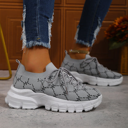 Creamtopmall Geometric pattern lace-up fly-knit sneakers