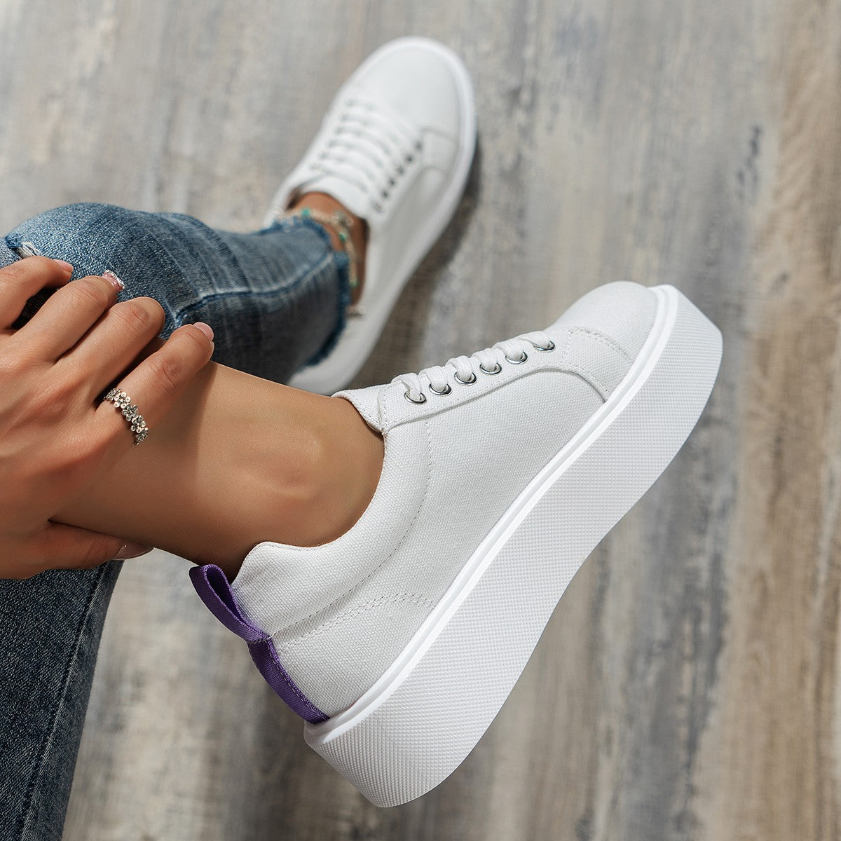 Creamtopmall It's Time White Canvas Sneakers