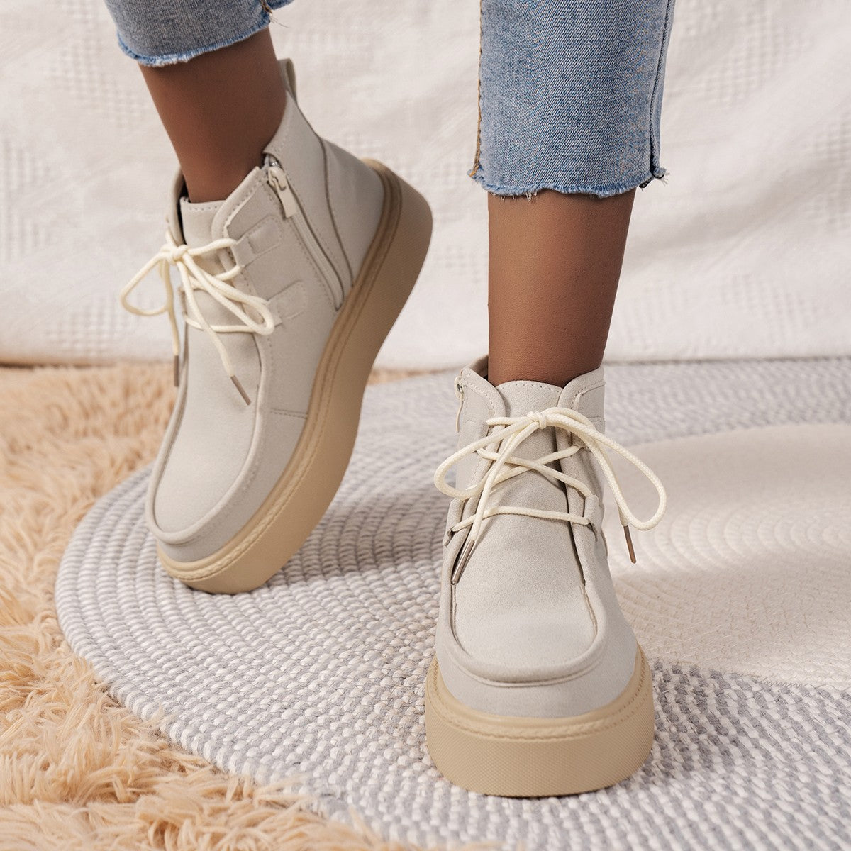 Creamtopmall Suede mid-cut flat sneakers