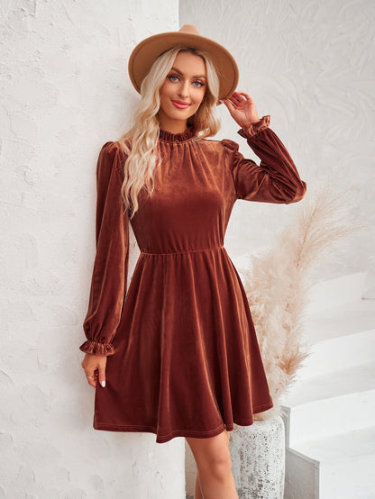 Creamtopmall High collar velvet waisted lantern sleeve retro dress