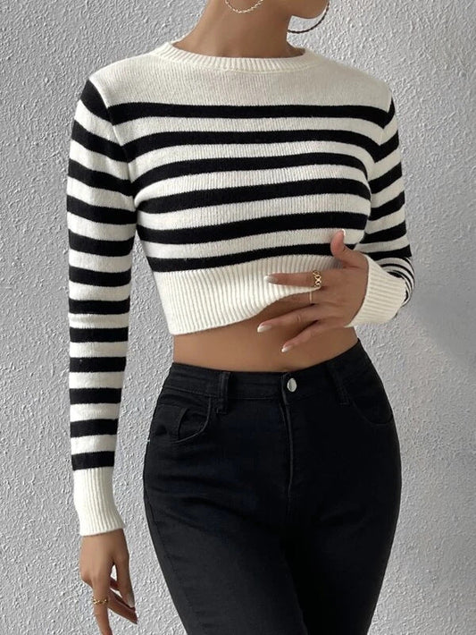 Creamtopmall Striped cropped slim fit knit top