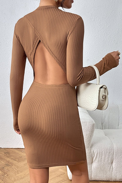 Creamtopmall Caramel backless long-sleeve slim knit dress