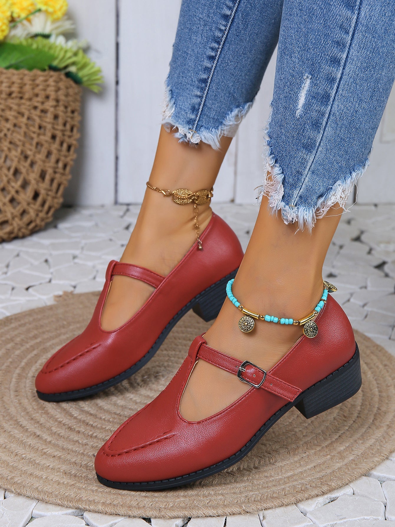 Creamtopmall Thick heel square buckle hollow leather shoes