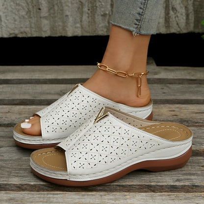 Antmvs Summer Platform Slippers for Women  Fashion Metal Decoration Wedge Sandals Woman Non Slip Beach Flip Flops Plus Size