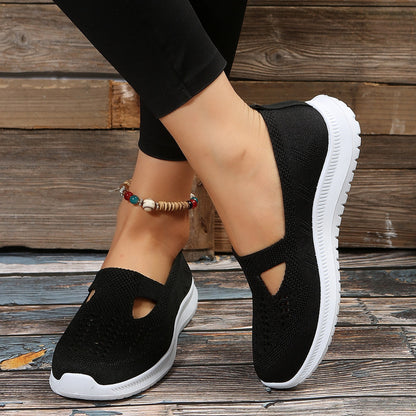 creamtopmall Soft Bottom Knitted Flat Shoes for Women 2023 Summer Breathable Mesh Slip On Sneakers Woman Non Slip Light Casual Loafers 36-42