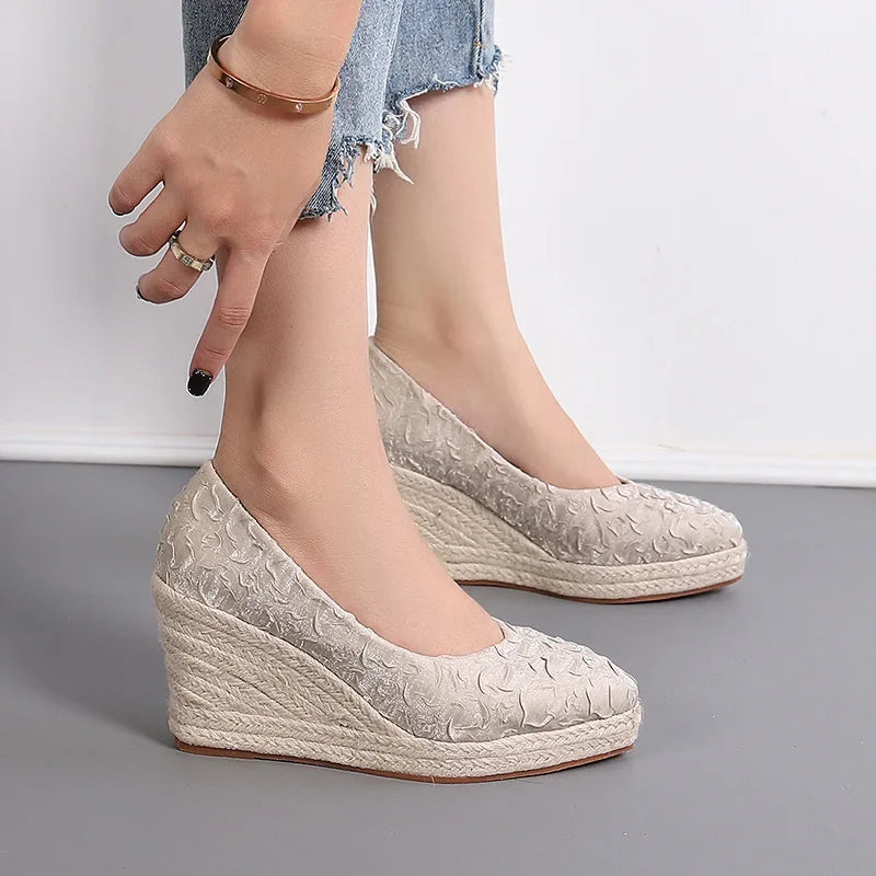 creamtopmall-New Pointed Shallow Mouth Women Wedge Heel Thick Sole Single Shoes Women Straw Woven Twine rope sole Spring Autumn Shoes