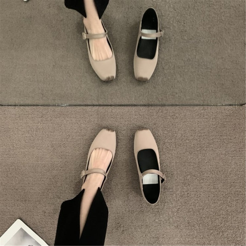 creamtopmall 2023 Spring Women Flat Shoes Fashion Silk Square Toe Shallow Ladies Ballet Shoes Soft Casual Flat Mary Jane Shoes Women Shoes