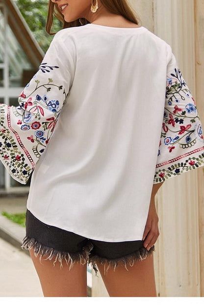 Creamtopmall Ethnic Three Quarter Length Sleeve T-shirt