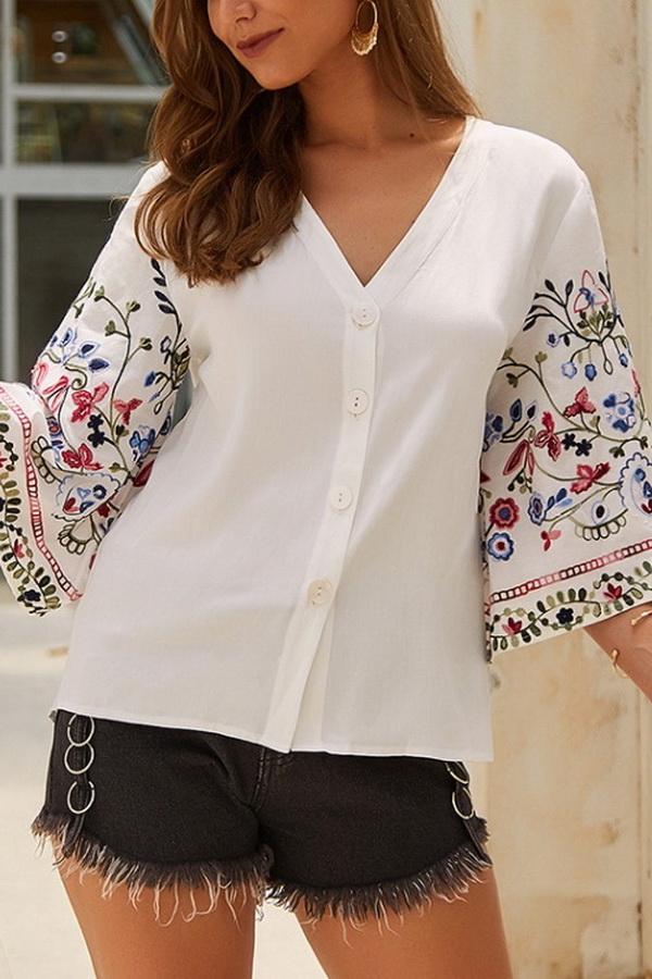 Creamtopmall Ethnic Three Quarter Length Sleeve T-shirt