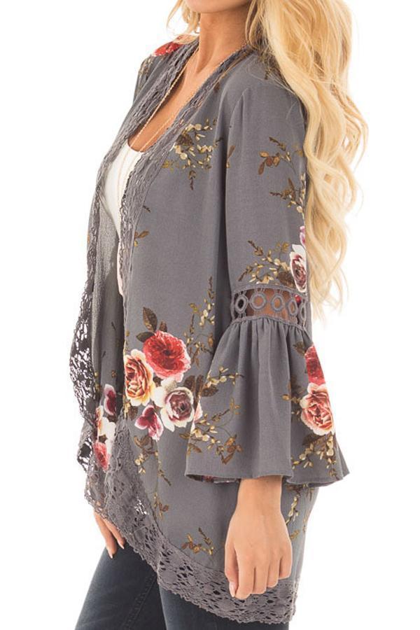 Creamtopmall Flare Sleeve Floral Print Lace Blouse