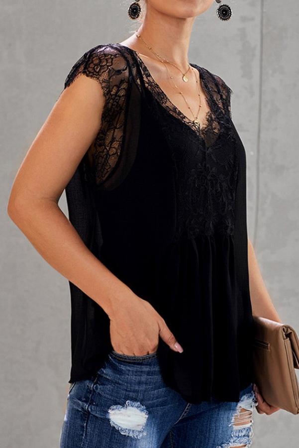 Creamtopmall Lace Stitching V-neck Loose Blouse