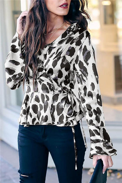 Creamtopmall Leopard Flare Sleeve Top