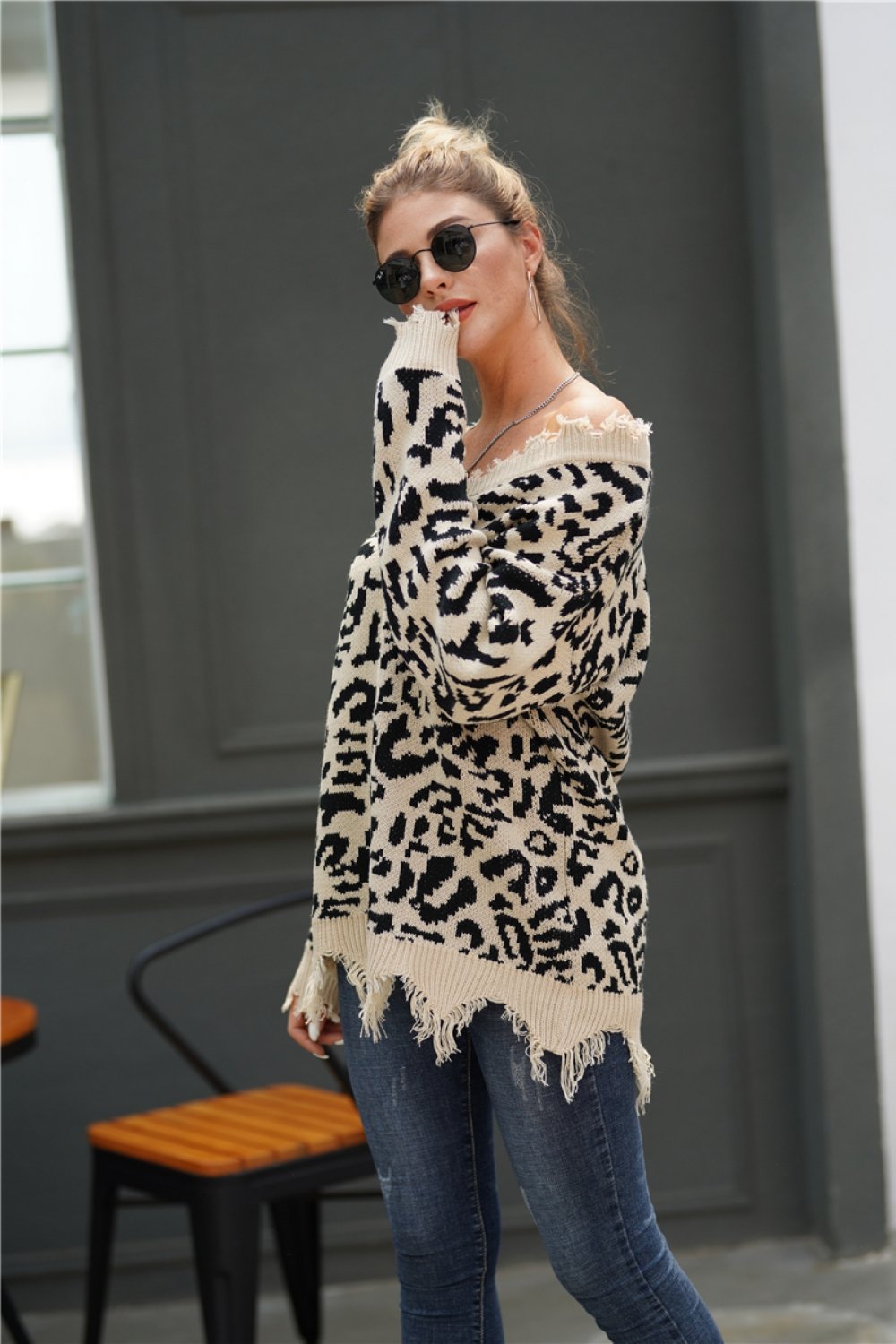 Creamtopmall Leopard V Neck Loose Sweater