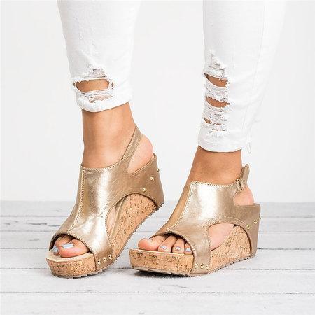 Creamtopmall Peep Toe Pu Blocking Hook-loop Wedge Sandals