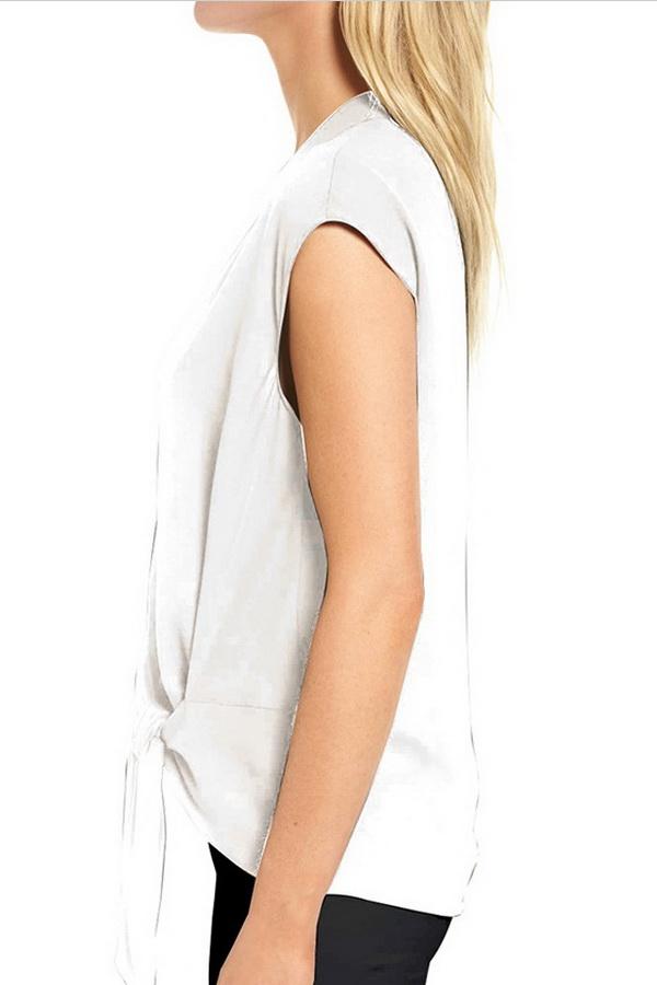 Creamtopmall Sleeveless Deep V-collar Knotted Shirt