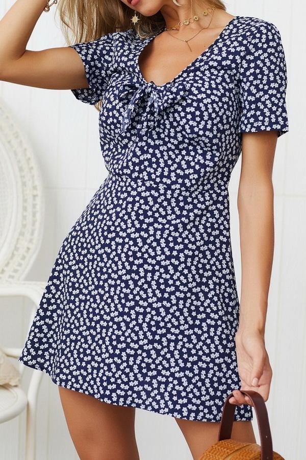 Creamtopmall V Neck Bow Knot Short-sleeved Dress